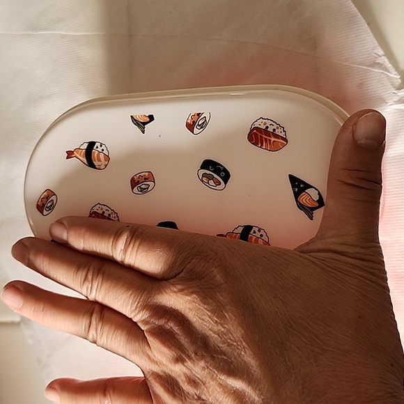 Sushi Small Lunch Box - Picture 9 of 13